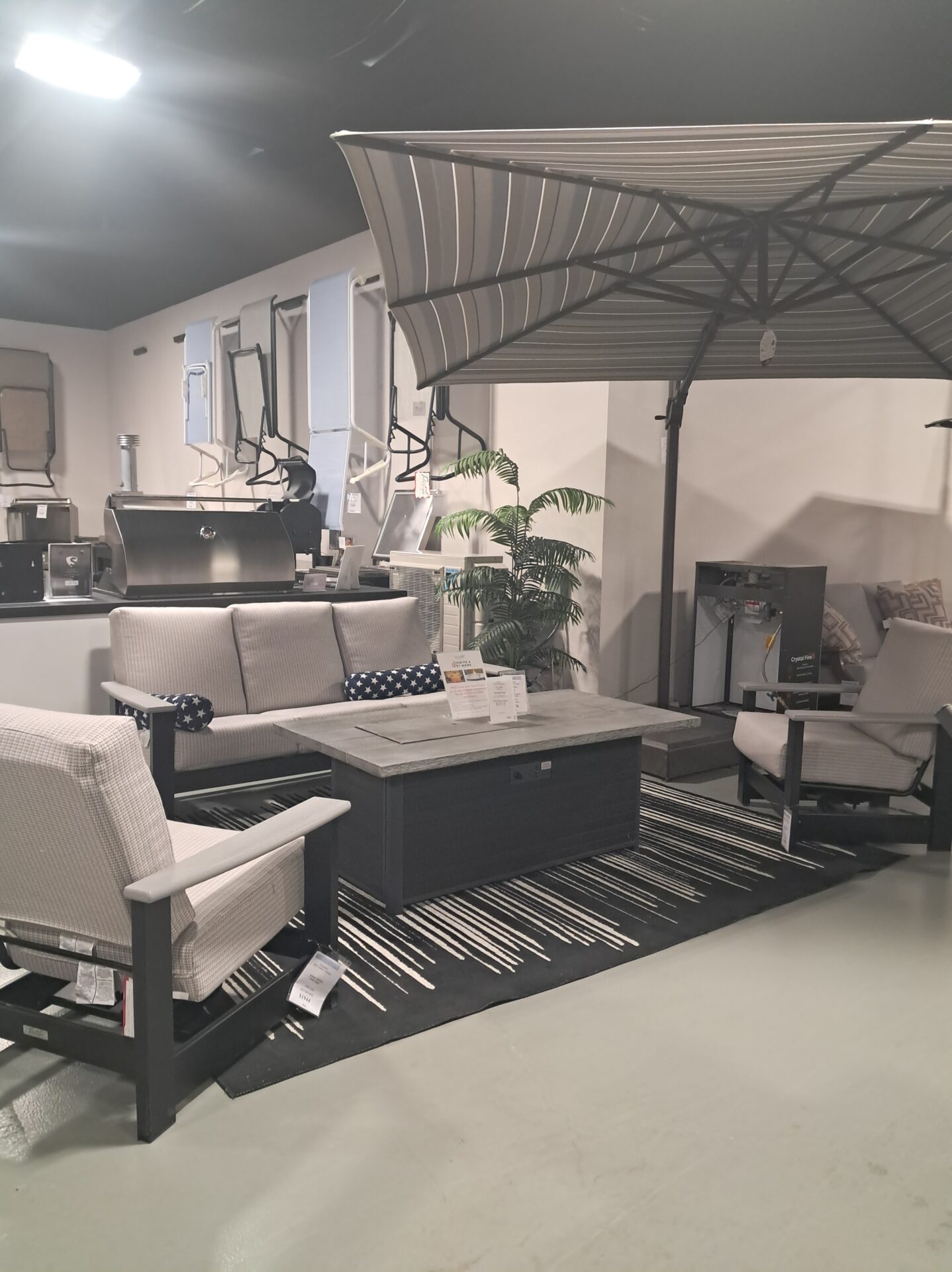 Leeward 5 Person Seating Group with Cushions by Telescope Casual
