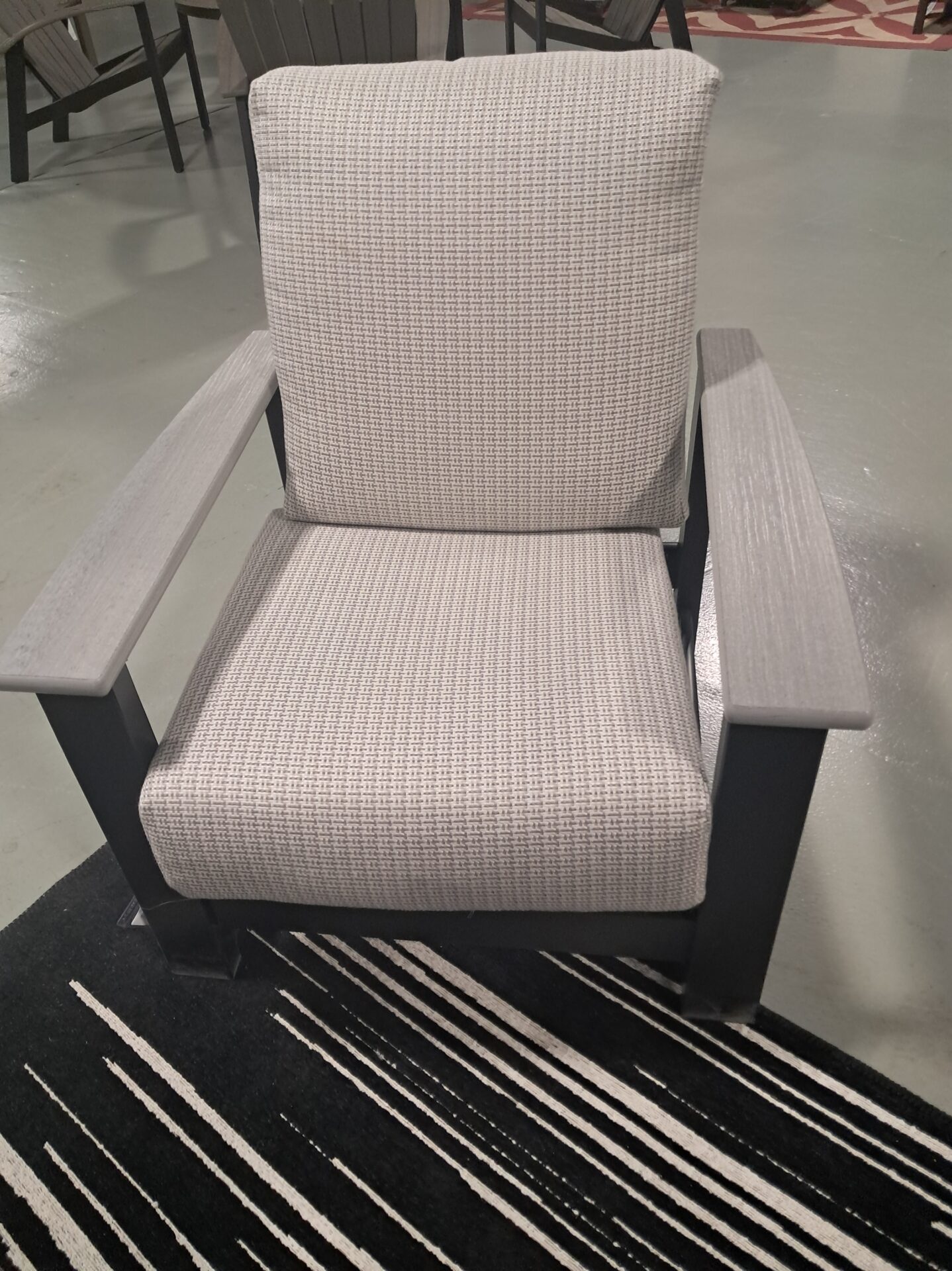 Leeward 5 Person Seating Group with Cushions by Telescope Casual - Image 2