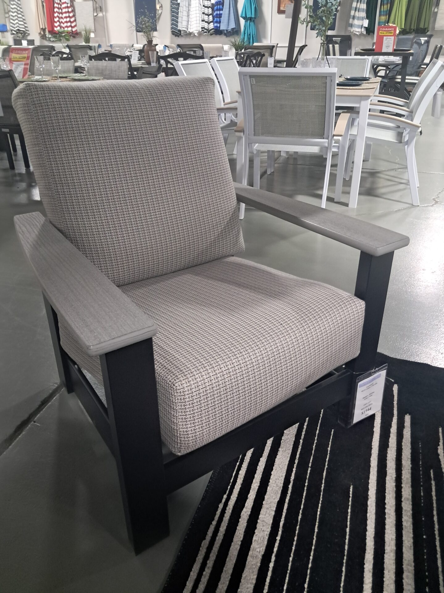 Leeward 5 Person Seating Group with Cushions by Telescope Casual - Image 5