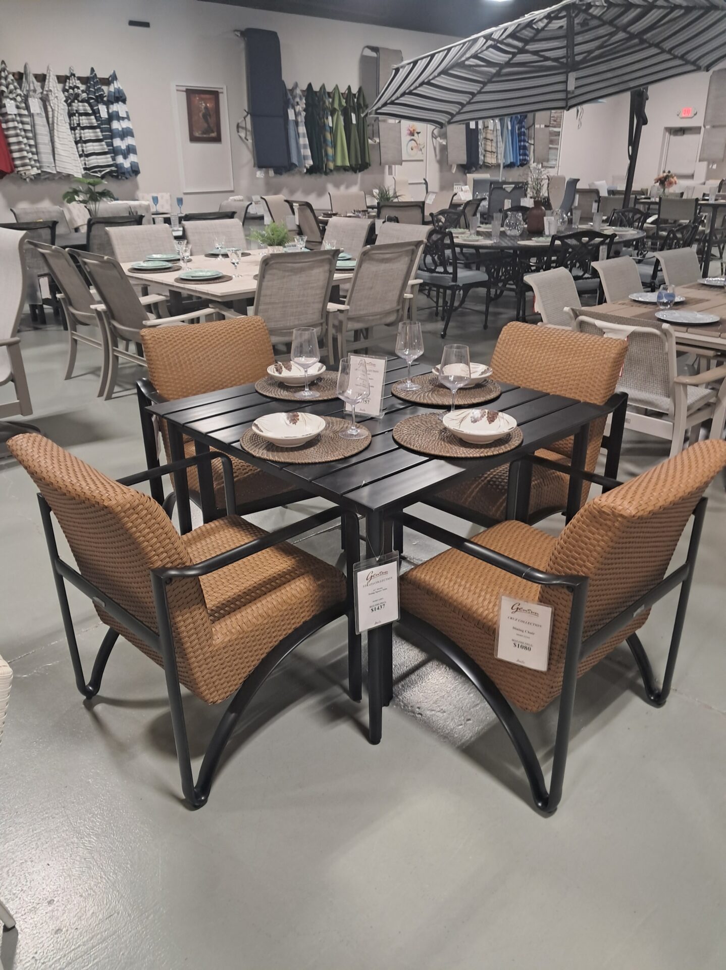 Cruz 4 Person 41" Square Dining Height Table Set by Gensun