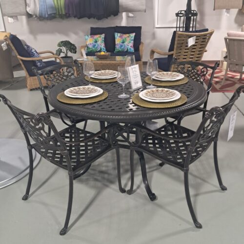 Michigan 4 Person Round Balcony Outdoor Dining Set by Gensun