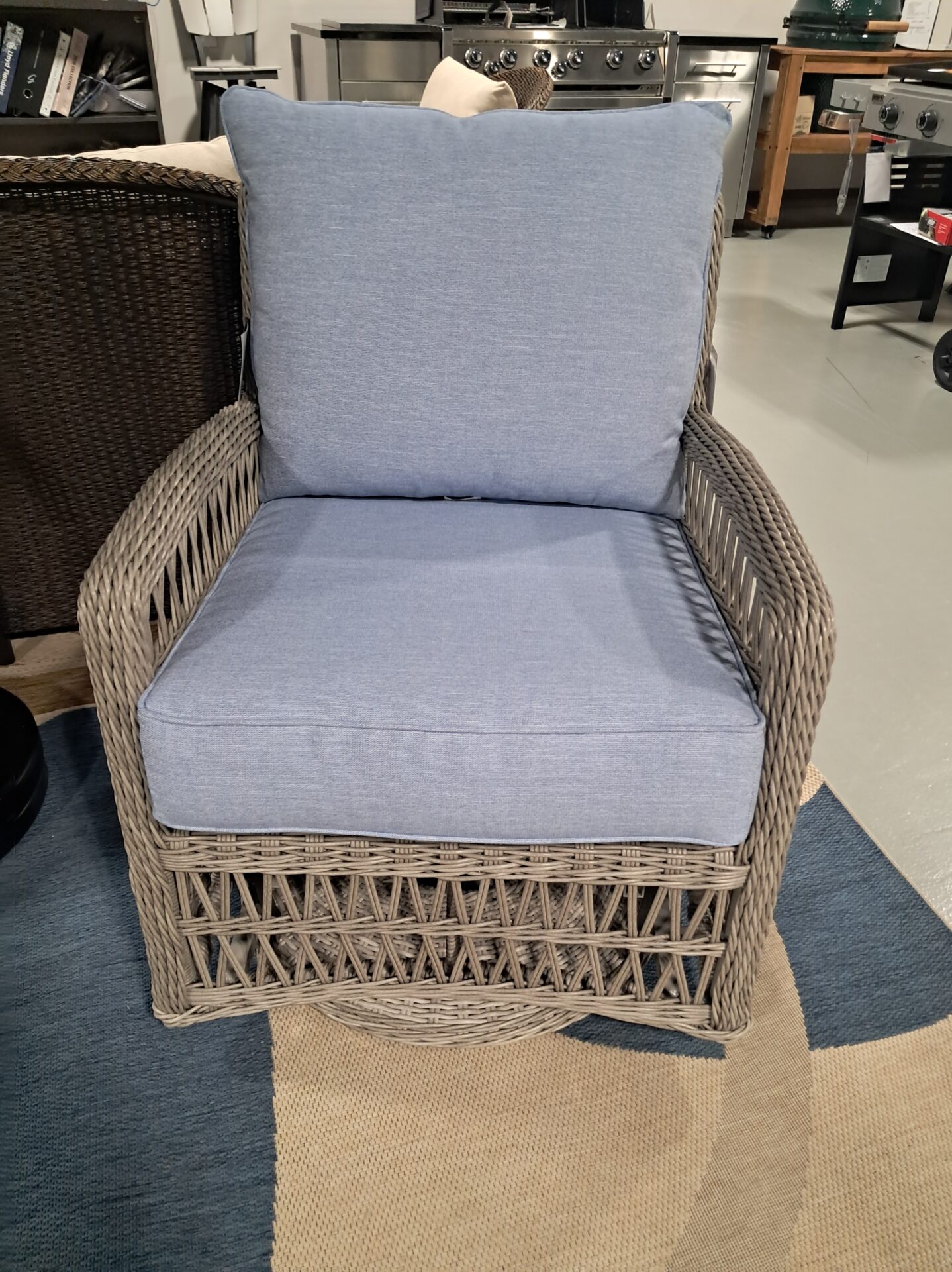 Mackinac 5 Person Vinyl Wicker Seating Group with Cushions by Lloyd Flanders - Image 8