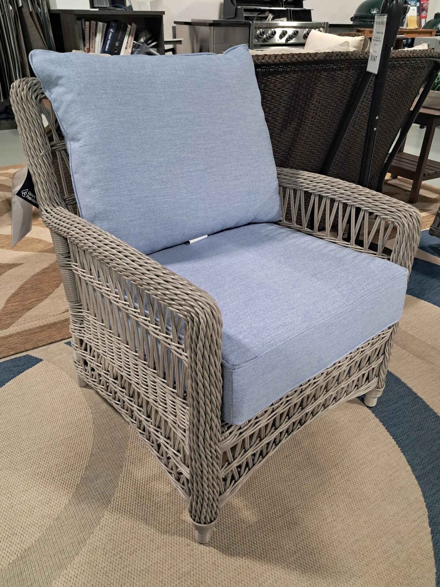 Mackinac 5 Person Vinyl Wicker Seating Group with Cushions by Lloyd Flanders - Image 2