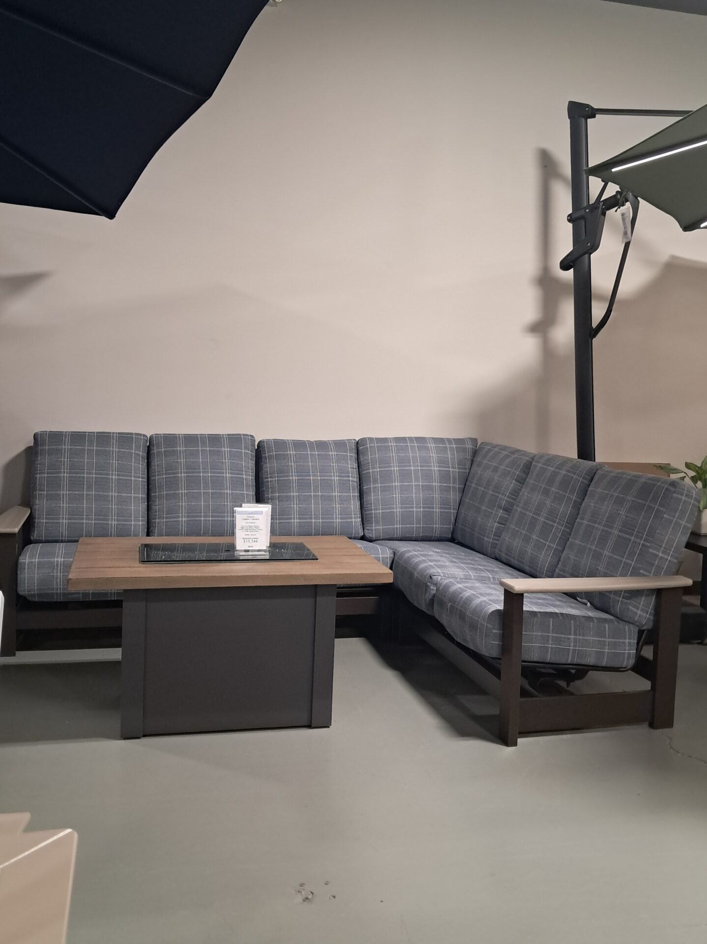 Leeward Patio Furniture 7-Person Outdoor Sectional by Telescope Casual
