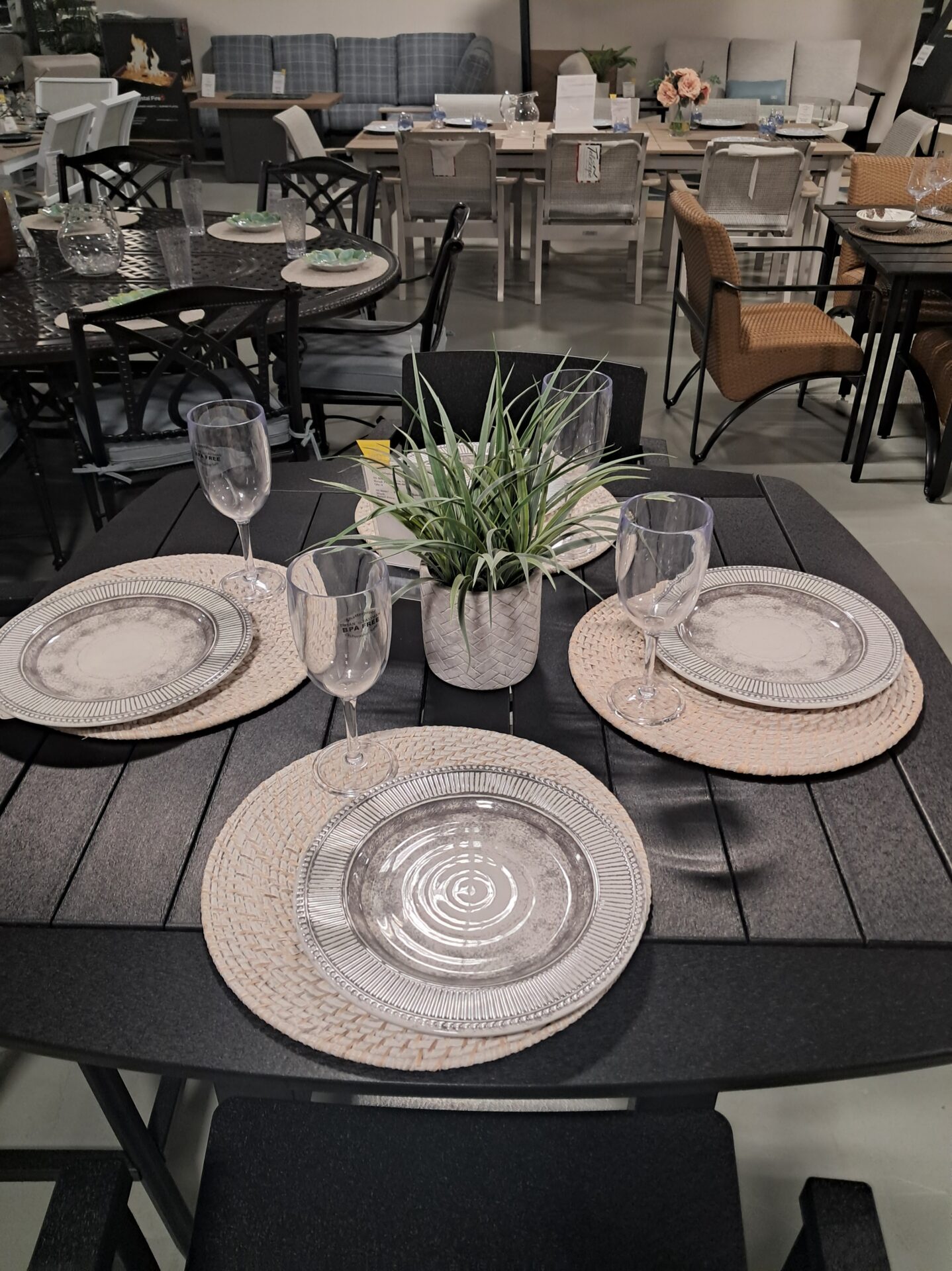 SYM 4 Person Seating Group by Seaside Casual - Image 6